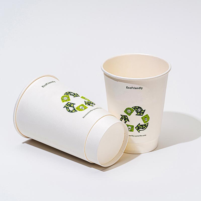 Copo de papel forrado aquoso